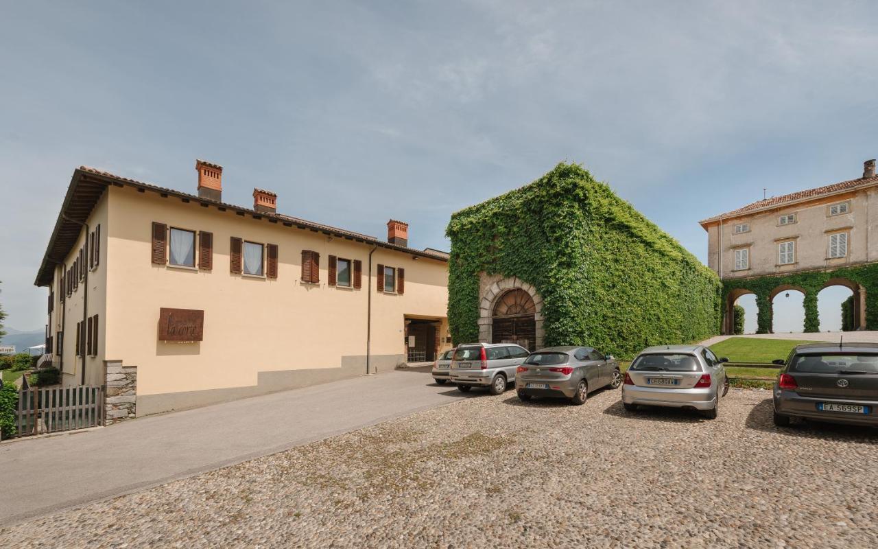 La Corte Di Lurago Lurago dʼErba Extérieur photo